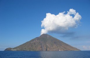 Aeolian Island Tour